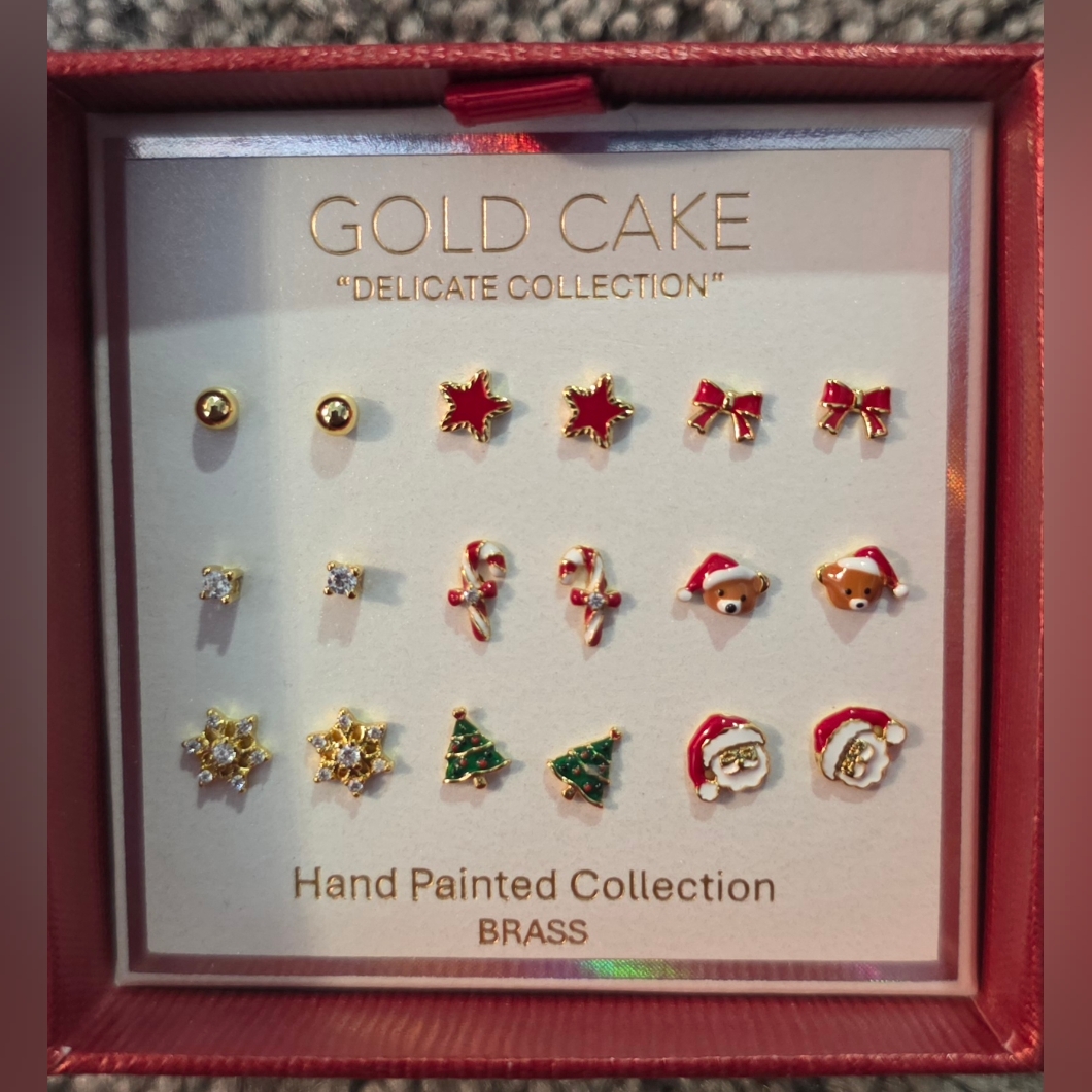 Christmas Gold Cake Sterling Silver Mini Earrings, Brand New, 9 Pairs